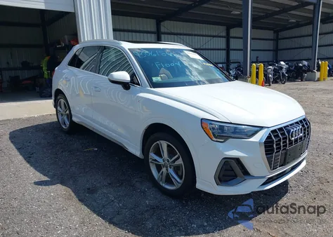 2019 Audi Q3 2.0T S Line Premium из США, поврежденный, VIN WA1DECF33K1083324